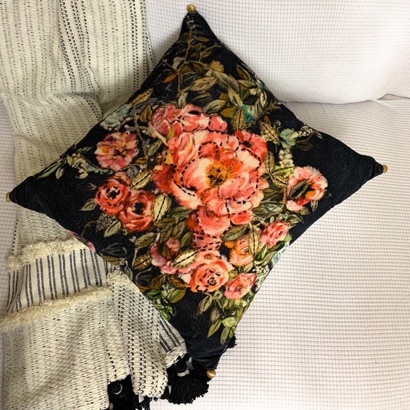 Colorful hand illustrated throw pillow cover - Picture 2 of 2